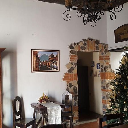 Hotel Las Piletas Antigua ภายนอก รูปภาพ