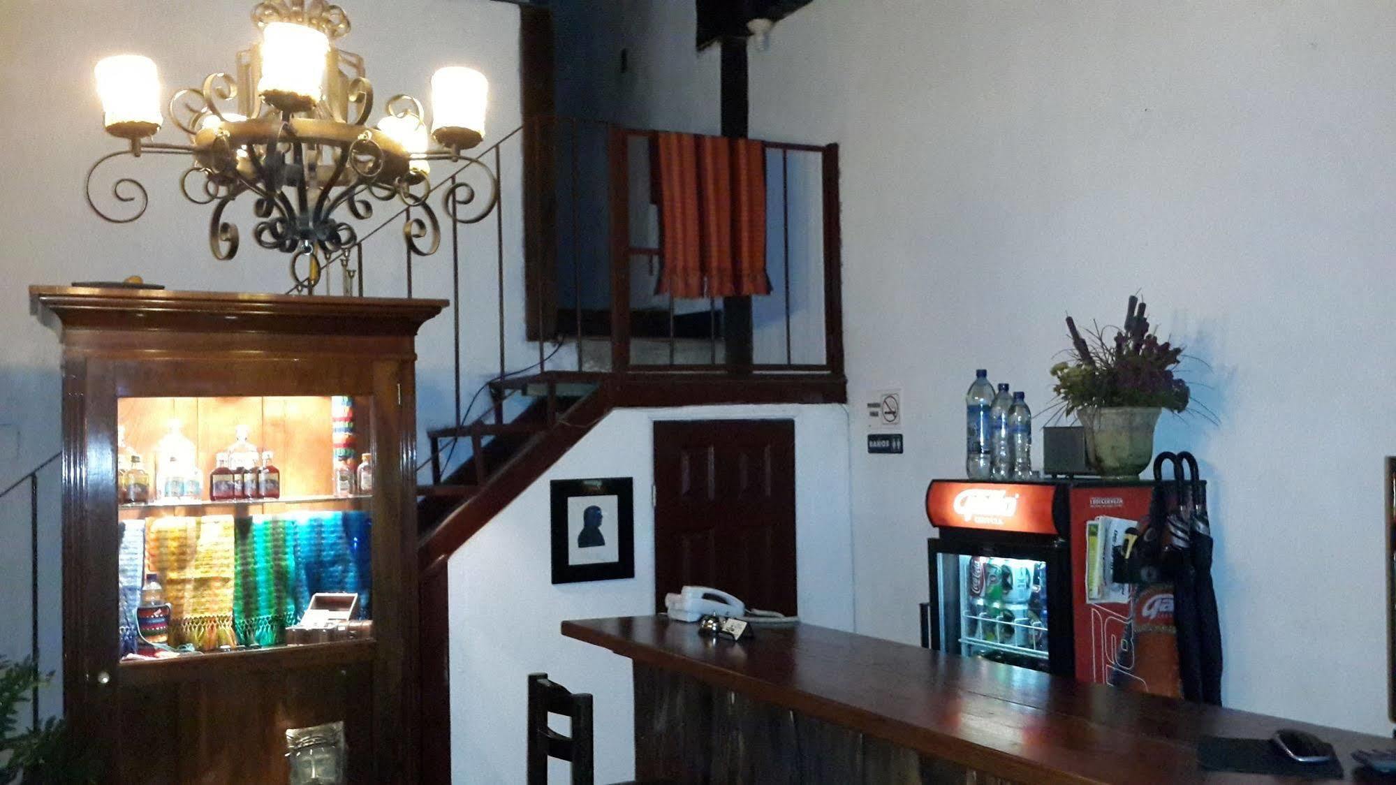 Hotel Las Piletas Antigua ภายนอก รูปภาพ